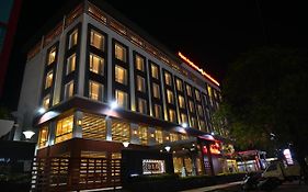 Raaj Bhaavan Clarks Inn Chennai